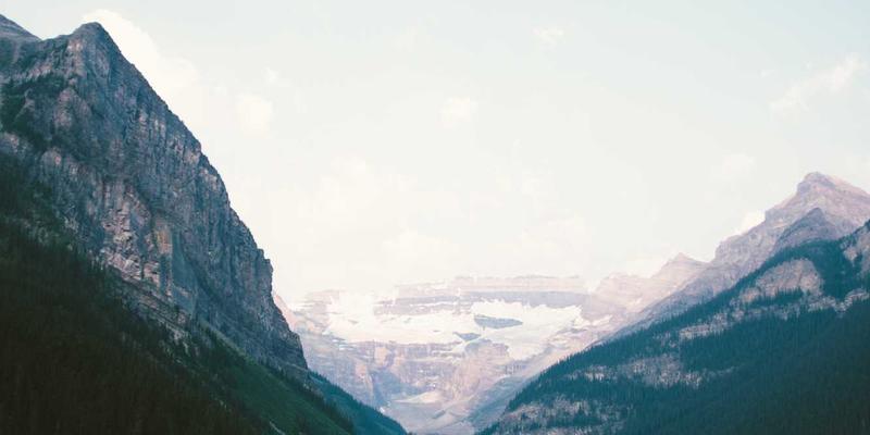 守护海上国门:港口码头大型安防监控系统如何抵御盐蚀与狂风