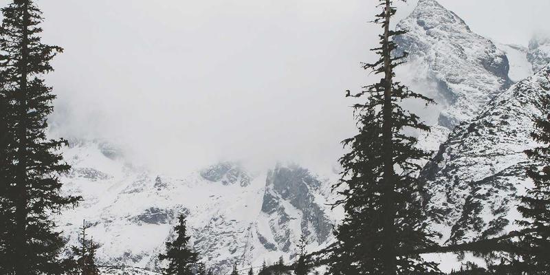 数据中心机房安防监控新范式：揭秘动力环境与视频系统如何无缝联动，实现精细化管理