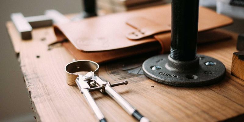 智慧工地安防监控新纪元:天成威视AI算法如何实现安全帽佩戴与危险区域闯入实时预警